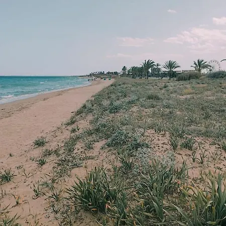 Poseidon Royal Life Apartment