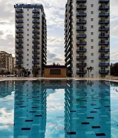 Poseidon Royal Life *